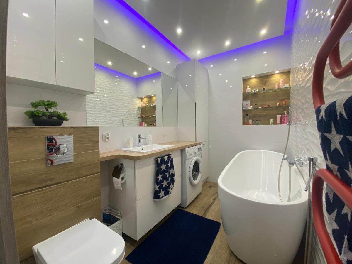 Apartament Przy Plazy De Luxe 70M2 Apartment Gdansk Bagian luar foto